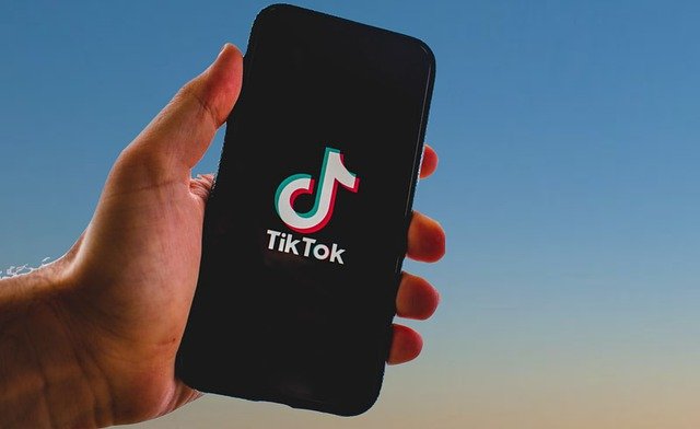 Tiktok Pick Up Lines for Him or Her